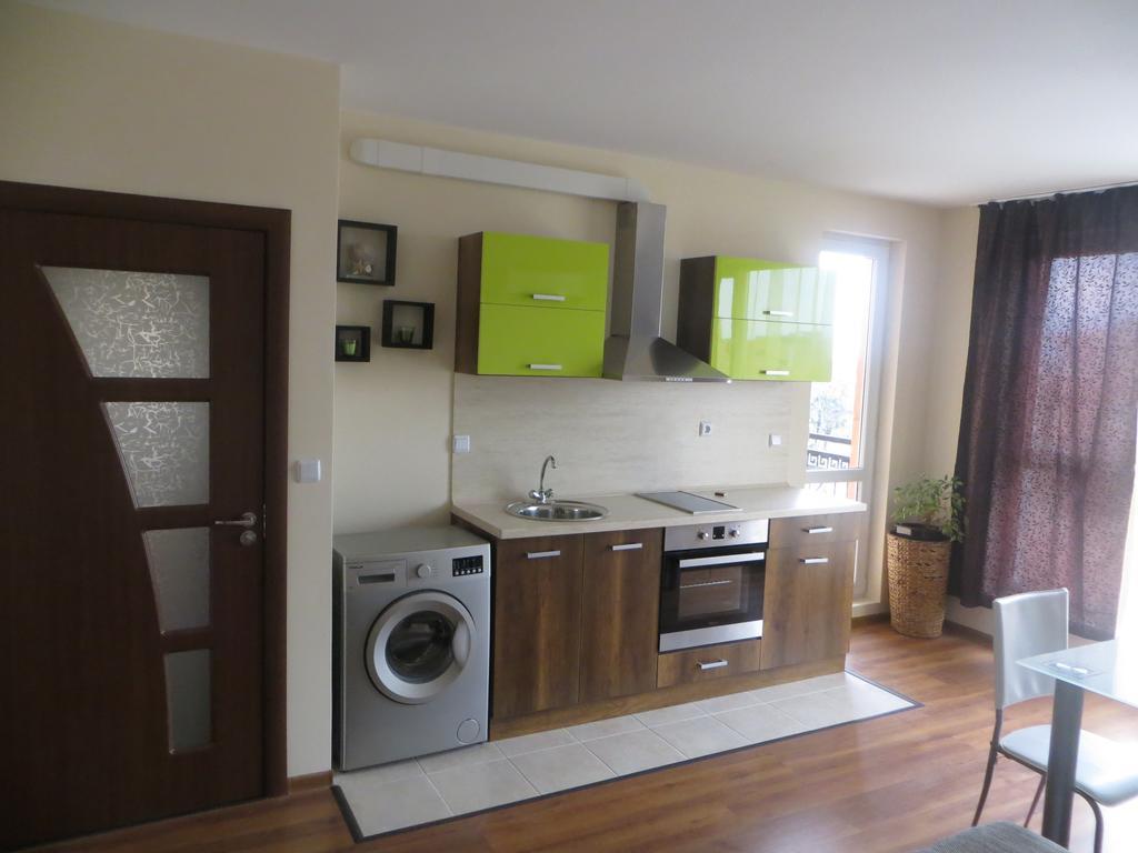 Emona Apartment Burgas City Exterior foto