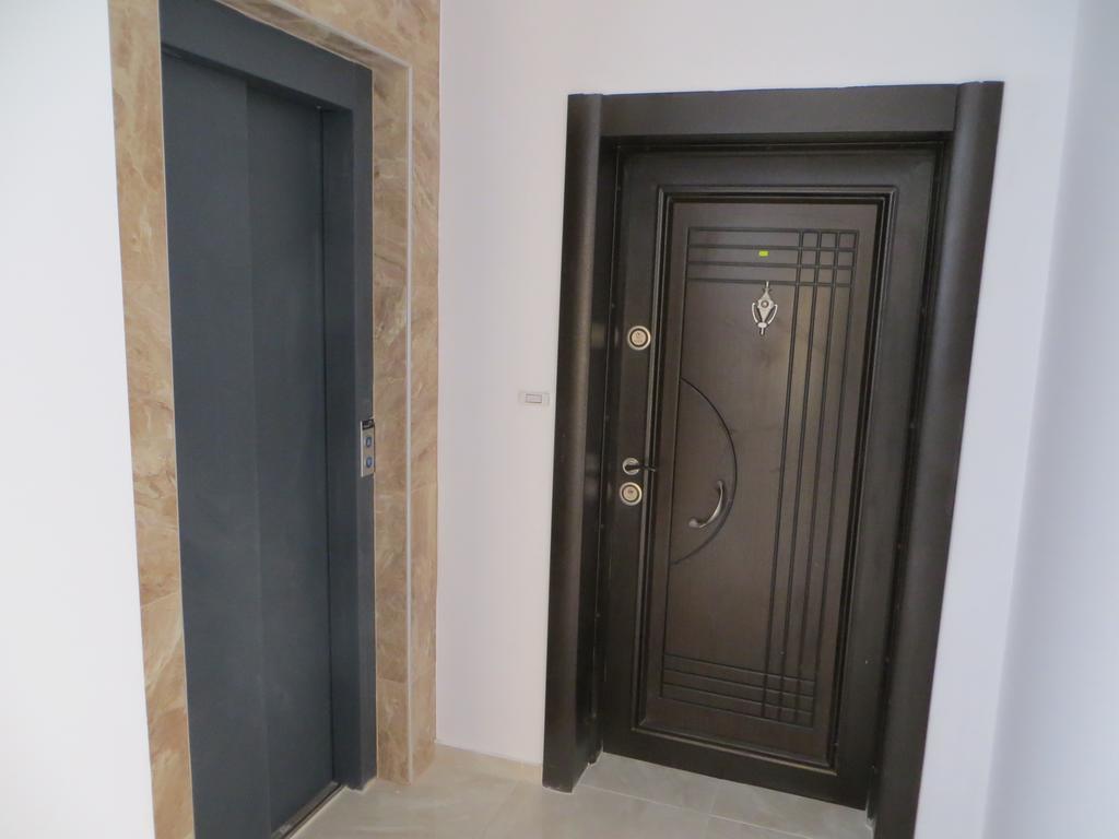 Emona Apartment Burgas City Exterior foto